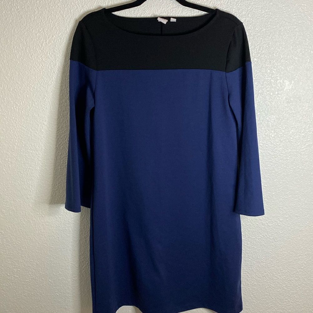 Gap- Navy and black- womens dress- Size small